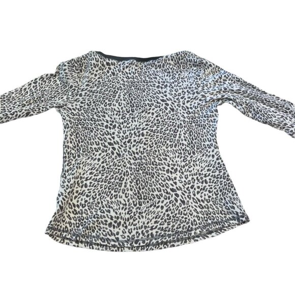 Victoria’s Secret Pajama Set SizeMedium Leopard Animal Print Thermal PJs Stretch - Picture 4 of 5